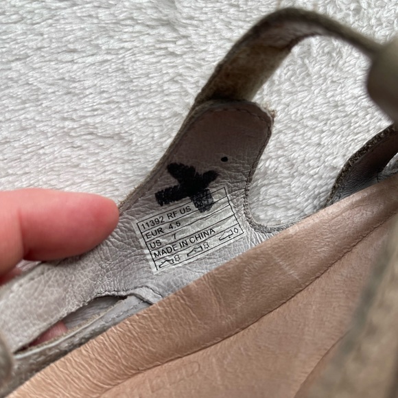 Keen All Rounder Tan Sandals Women’s Size 7 - Picture 8 of 9